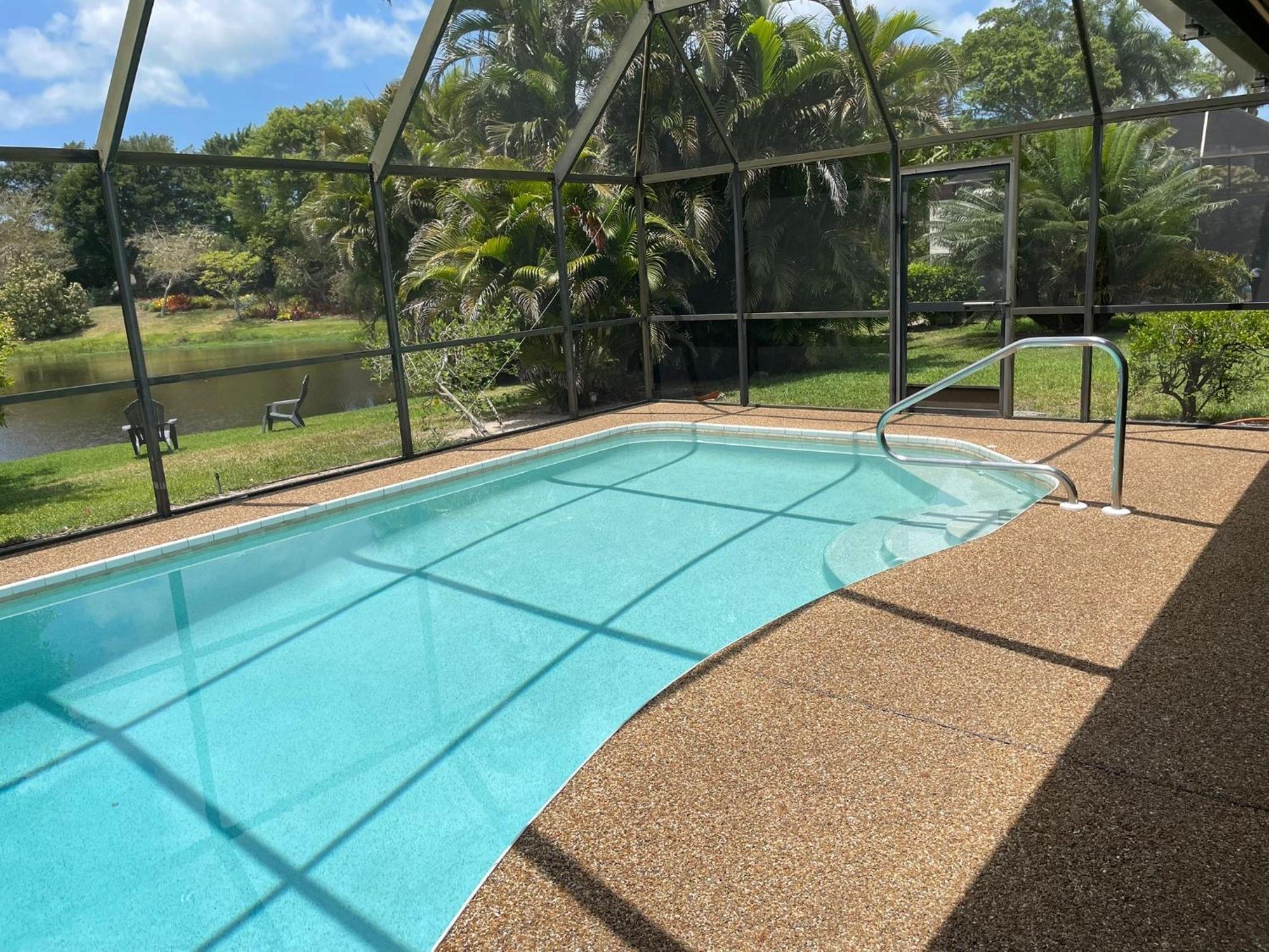 Pool Home With A New Sparkling Pool, Close To Beach, Lovely Lake View Naples Ngoại thất bức ảnh